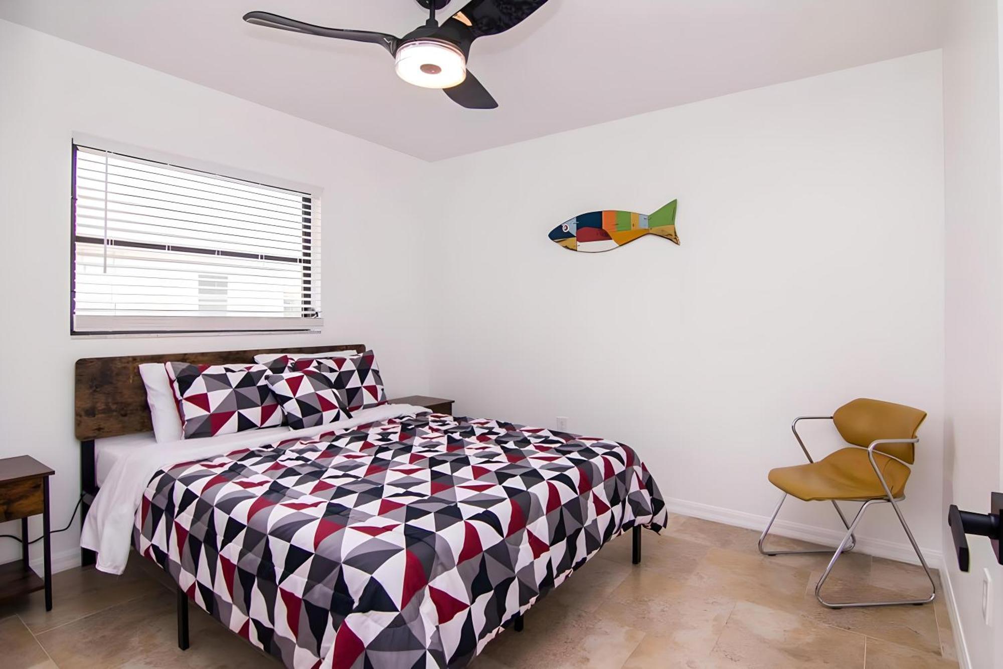 House With A Boatyour Private Waterfront Resort Port Charlotte Ngoại thất bức ảnh