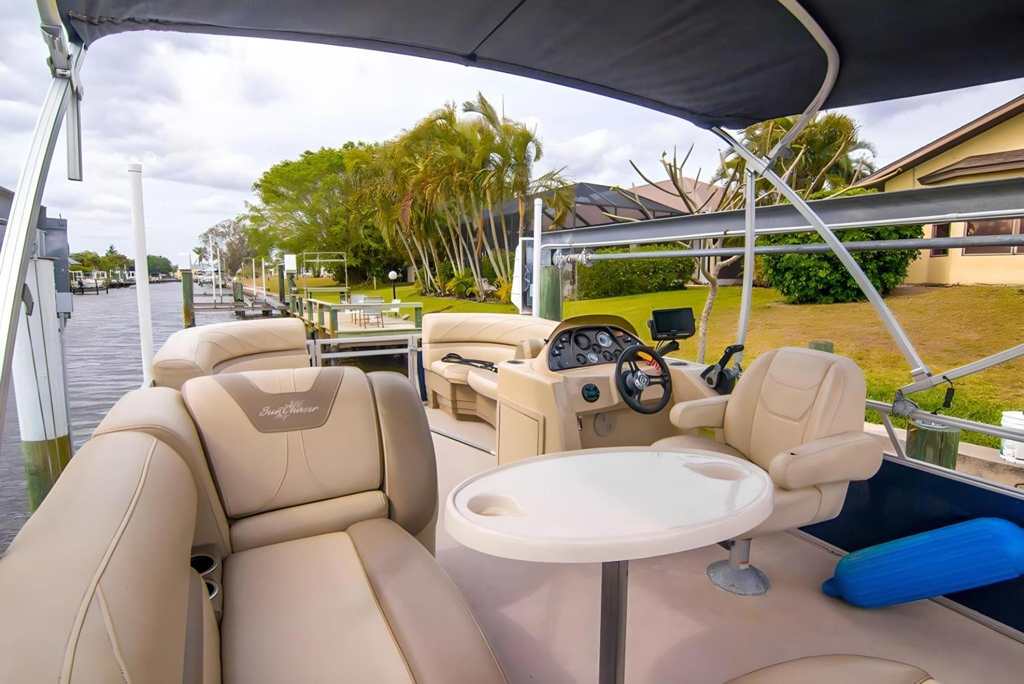 House With A Boatyour Private Waterfront Resort Port Charlotte Ngoại thất bức ảnh